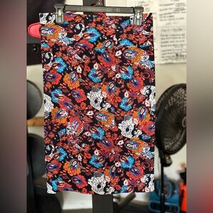Lularoe skirt